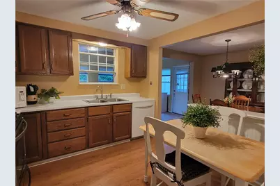 4011 Firethorn Dr, Kennedy Township, PA 15136 - Photo 9