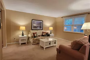 4011 Firethorn Dr, Kennedy Township, PA 15136 - Photo 5