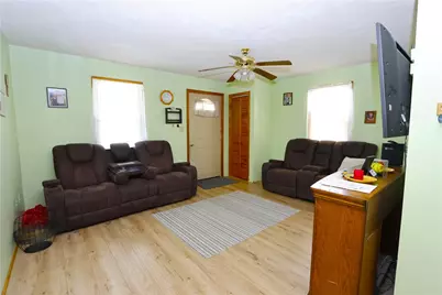 507 Oak St, Centerville, PA 15358 - Photo 11