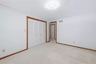 665 S 2nd St, Sharpsville, PA 16150 - Photo 29