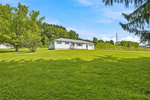 806 Briar Patch Rd, Somerset Township, PA 15501 - Photo 7