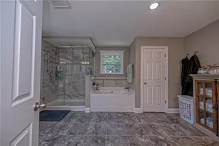 304 Stoneridge Ln, Adams Township, PA 16046 - Photo 39