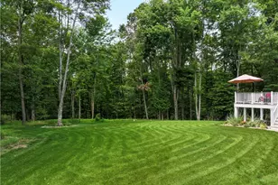 304 Stoneridge Ln, Adams Township, PA 16046 - Photo 9