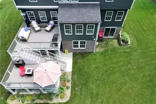 304 Stoneridge Ln, Adams Township, PA 16046 - Photo 7