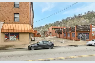 830-836 E Pittsburgh Mall, East Pittsburgh, PA 15112 - Photo 23