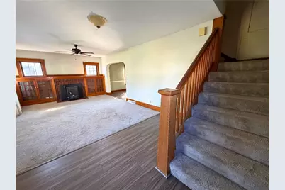 158 Edgewood Ave, Grove City Boro, PA 16127 - Photo 3