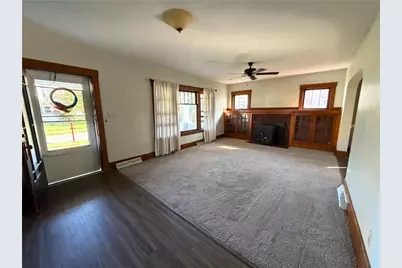 158 Edgewood Ave, Grove City Boro, PA 16127 - Photo 5