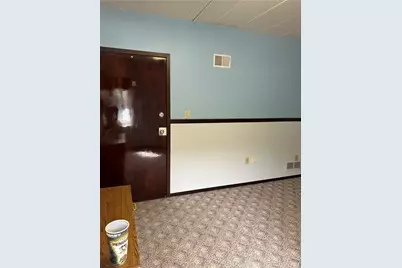 4501 Peoples Road #208, Ross Twp, PA 15237 - Photo 7