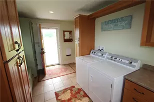 126 Uschak Rd, Derry Township, PA 15627 - Photo 9