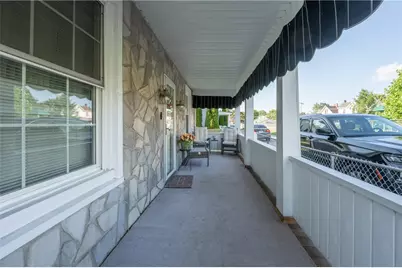 11 School St, Scottdale, PA 15683 - Photo 5