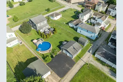 11 School St, Scottdale, PA 15683 - Photo 39
