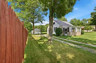 2800 Robertson Rd, Sharpsville, PA 16150 - Photo 1