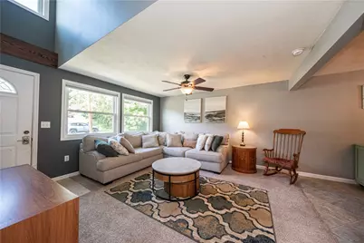 136 Keithwood Dr, Middlesex Township, PA 16059 - Photo 3