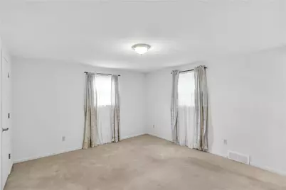 176 Richmore Dr, Pittsburgh, PA 15147 - Photo 15
