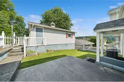 514 Finley St, Monongahela City, PA 15063 - Photo 9