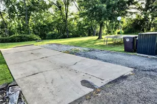3685 Churchview Avenue Extension, Pittsburgh, PA 15236 - Photo 23