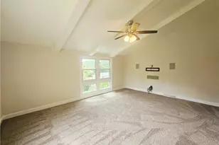 236 Shafer Rd, Moon/Crescent Twp, PA 15108 - Photo 9