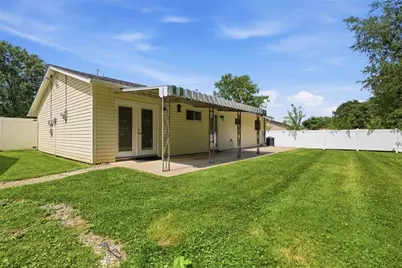 225 Sandalwood Dr, Cranberry Township, PA 16066 - Photo 39