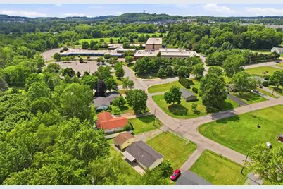 225 Sandalwood Dr, Cranberry Township, PA 16066 - Photo 45