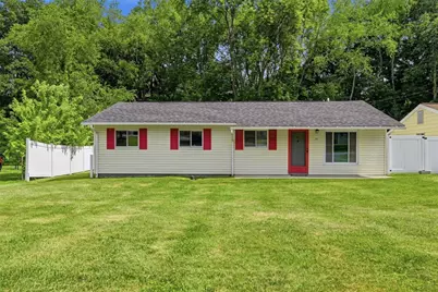 225 Sandalwood Dr, Cranberry Township, PA 16066 - Photo 3