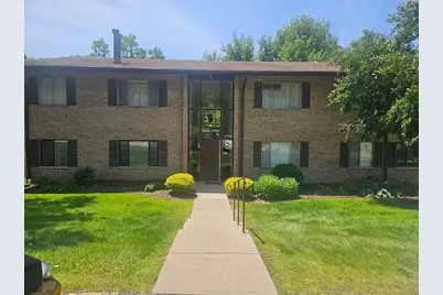 5082 Sanlin Dr, Moon/Crescent Twp, PA 15108 - Photo 1