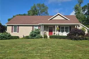 1213 West Dr, Penn Township, PA 16002 - Photo 1