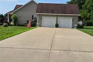 1213 West Dr, Penn Township, PA 16002 - Photo 5
