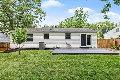 1914 Strawbridge Dr, South Park, PA 15129 - Photo 23