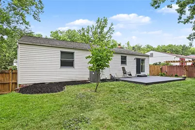 1914 Strawbridge Dr, South Park, PA 15129 - Photo 25