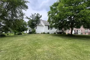 275 S Duffy Rd, Twp of But SW, PA 16001 - Photo 13