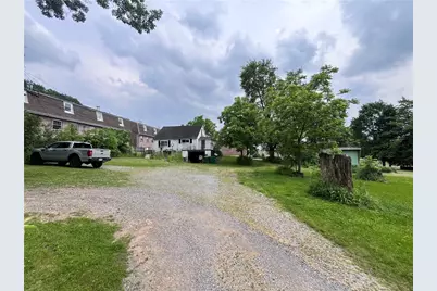 275 S Duffy Rd, Twp of But SW, PA 16001 - Photo 15