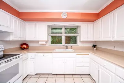 60 Pinecrest Drive, White Township, PA 15701 - Photo 11