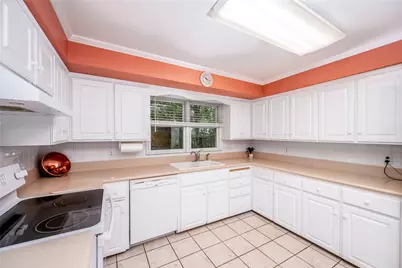 60 Pinecrest Drive, White Township, PA 15701 - Photo 9
