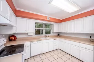 60 Pine Crest Dr, White Township, PA 15701 - Photo 9