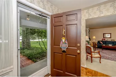 60 Pinecrest Drive, White Township, PA 15701 - Photo 3