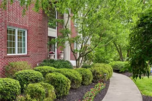 7000 Pinehurst Dr, Collier Township, PA 15142 - Photo 3
