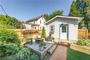 228 Edgewood Ave, Grove City Boro, PA 16127 - Photo 37