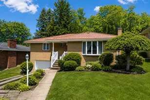 719 Locust St, Hempfield Township, PA 15601 - Photo 1