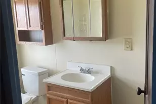 734 Park St, California, PA 15419 - Photo 9