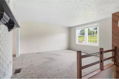 113 Cranbrooke Dr, Findlay Township, PA 15108 - Photo 5