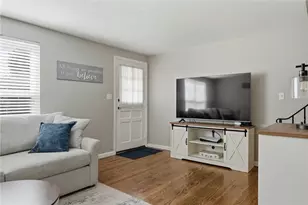 654 Crystal Dr, Pittsburgh, PA 15228 - Photo 13