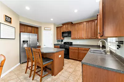 4018 Bentwood Dr, North Strabane, PA 15317 - Photo 5