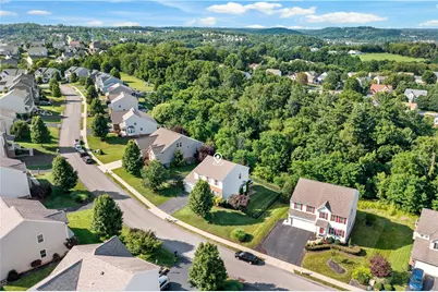 4018 Bentwood Dr, North Strabane, PA 15317 - Photo 41
