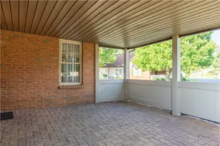 23 Ashford Dr, Cranberry Township, PA 16066 - Photo 5