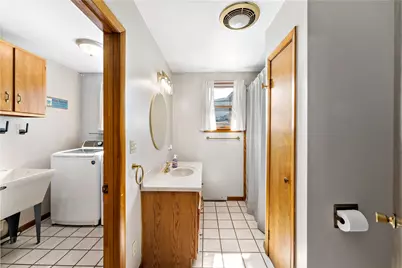 207 McCormick Ave, Bentleyville, PA 15314 - Photo 17