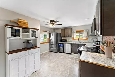 207 McCormick Ave, Bentleyville, PA 15314 - Photo 17