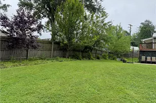 220 Widmer Ave, Lower Burrell, PA 15068 - Photo 17