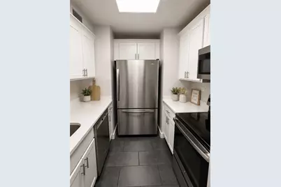 112 Washington Place #8A, Downtown Pgh, PA 15219 - Photo 3