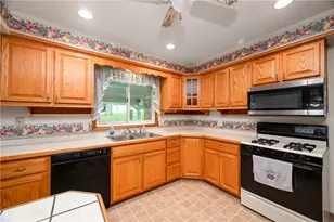 311 St Joe Rd, Oakland Township, PA 16025 - Photo 17