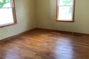 653 Spencer Ave, Sharon, PA 16146 - Photo 13